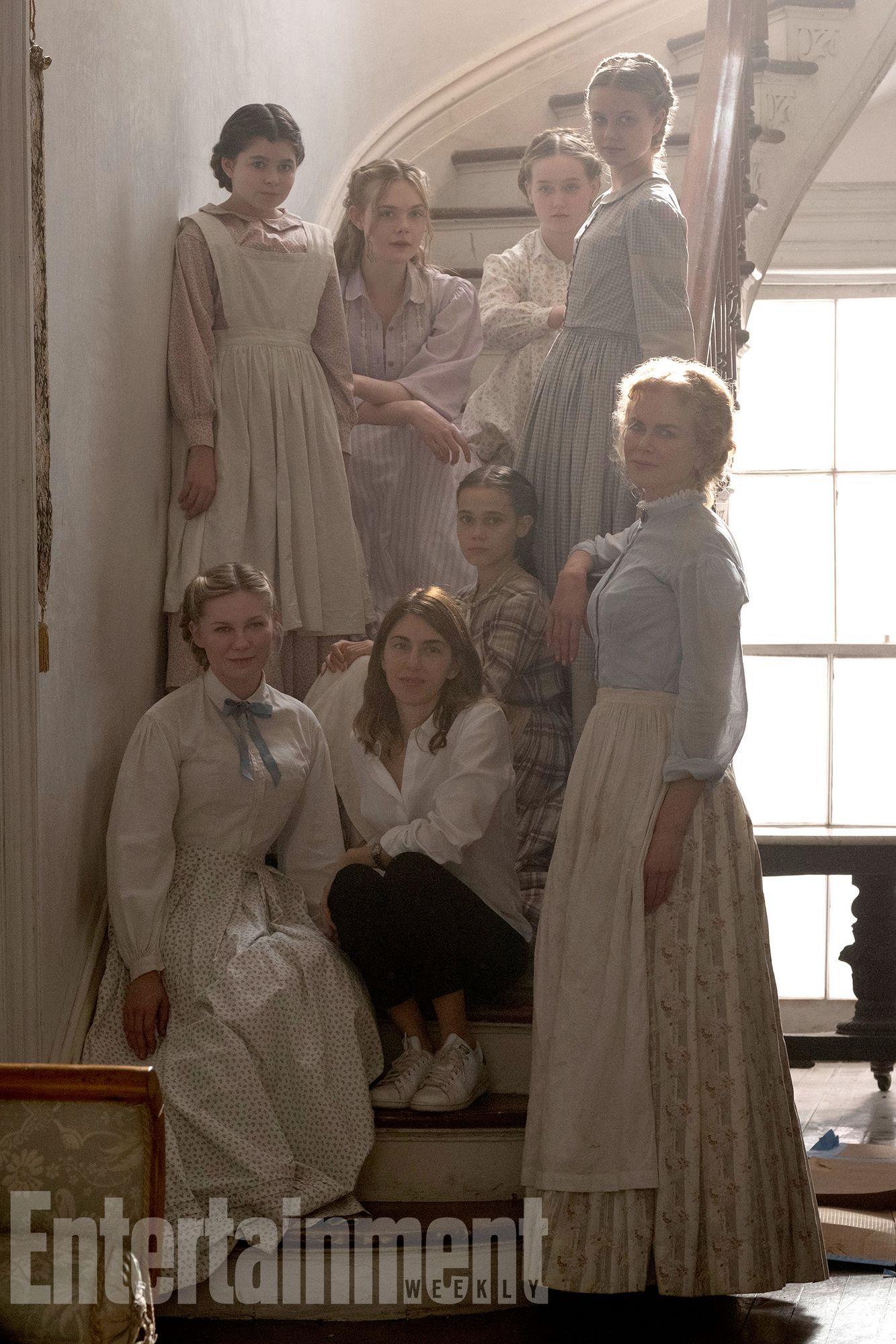 totally-elle-thebeguiled-set-001.jpg