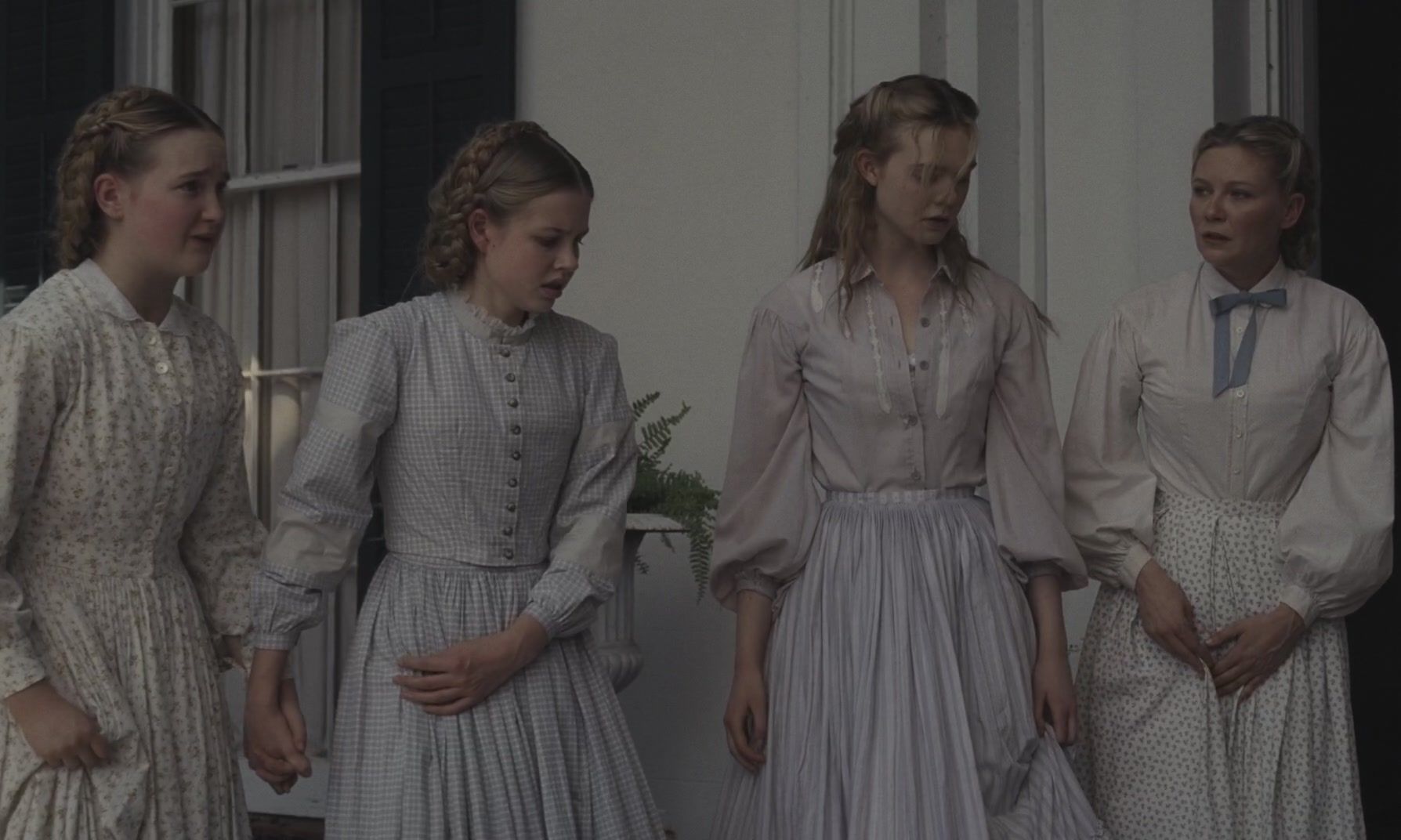 totallyelle-thebeguiled-screencaptures-021.jpg