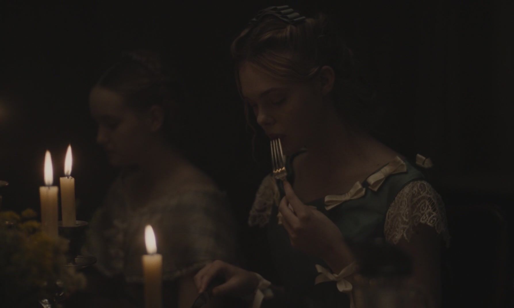 totallyelle-thebeguiled-screencaptures-177.jpg