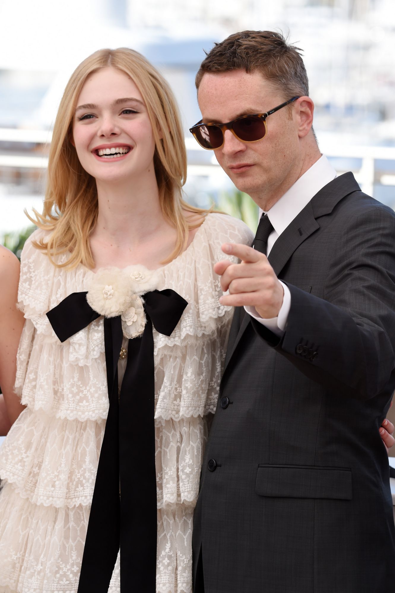 totally-elle-2016-neon-demon-cannes-photocall-059.jpg