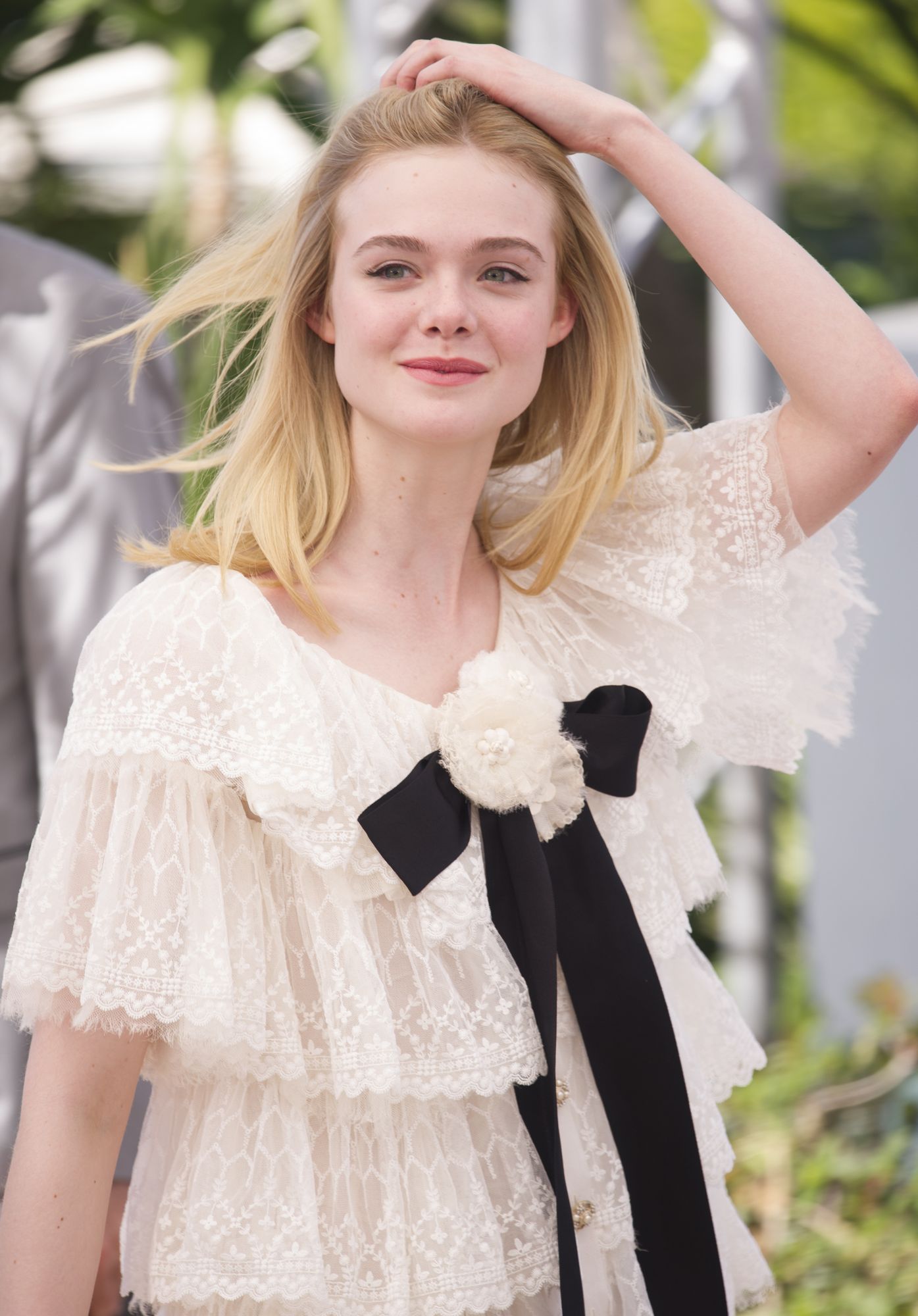 totally-elle-2016-neon-demon-cannes-photocall-199.jpg