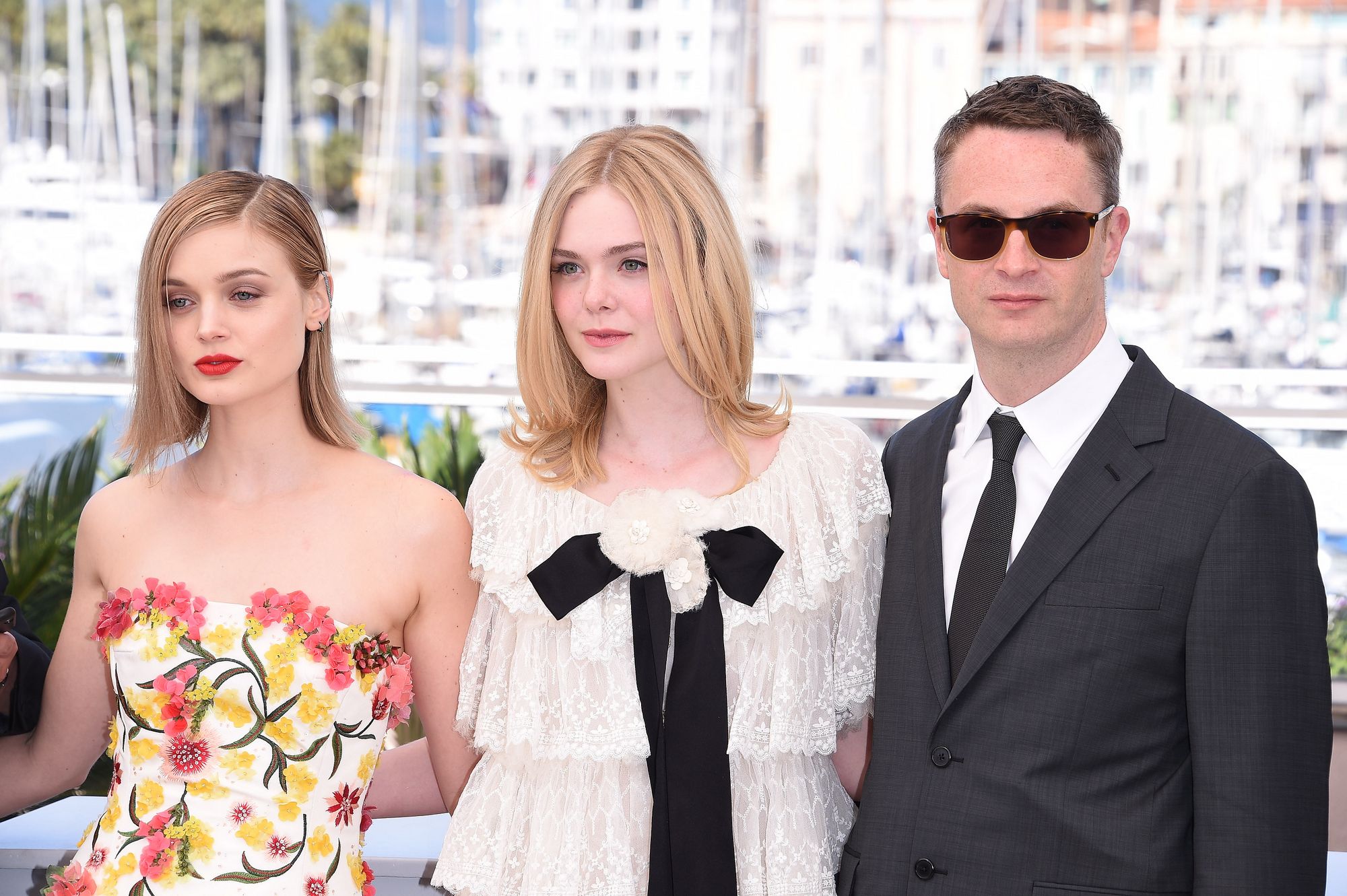 totally-elle-2016-neon-demon-cannes-photocall-371.jpg