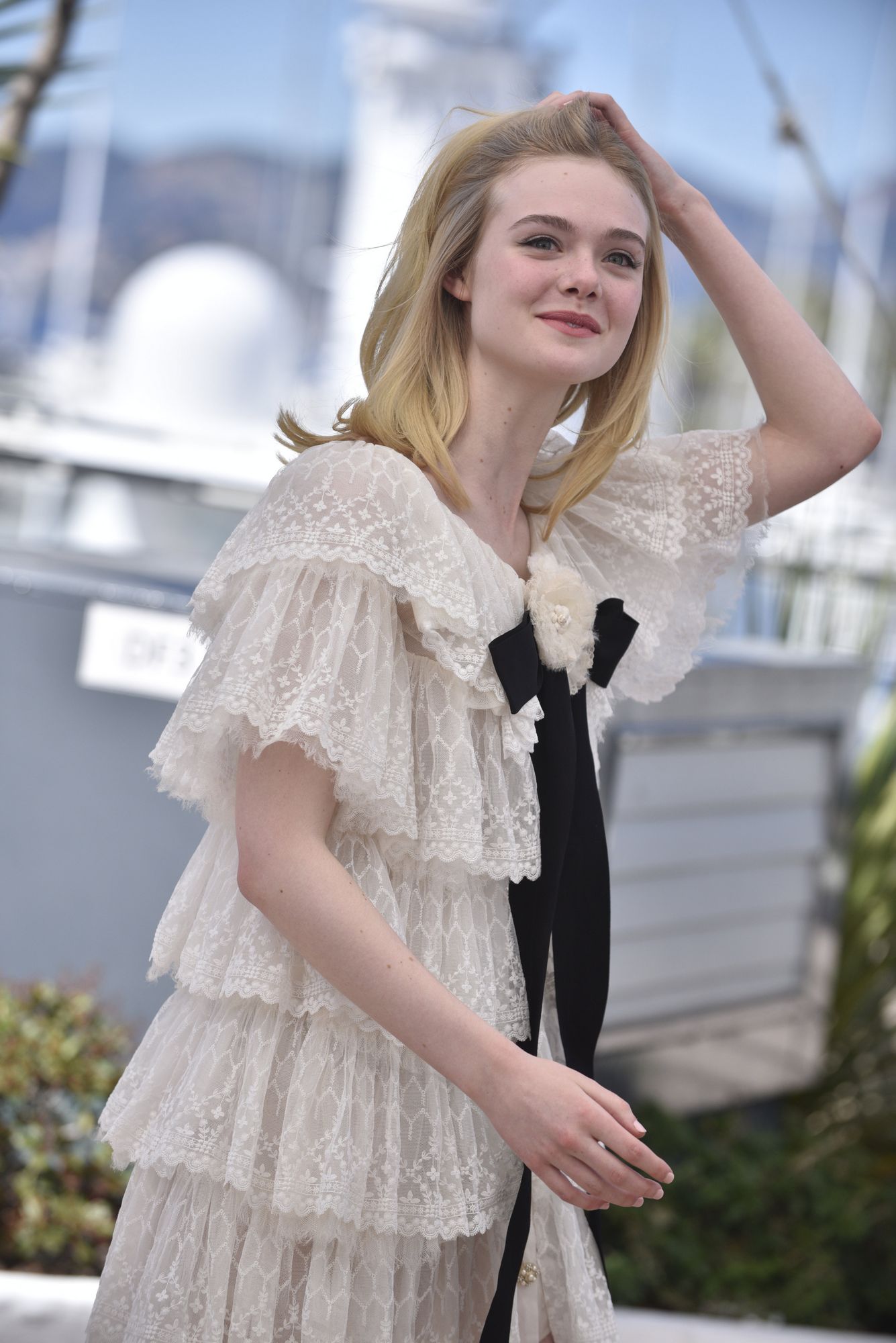 totally-elle-2016-neon-demon-cannes-photocall-463.jpg