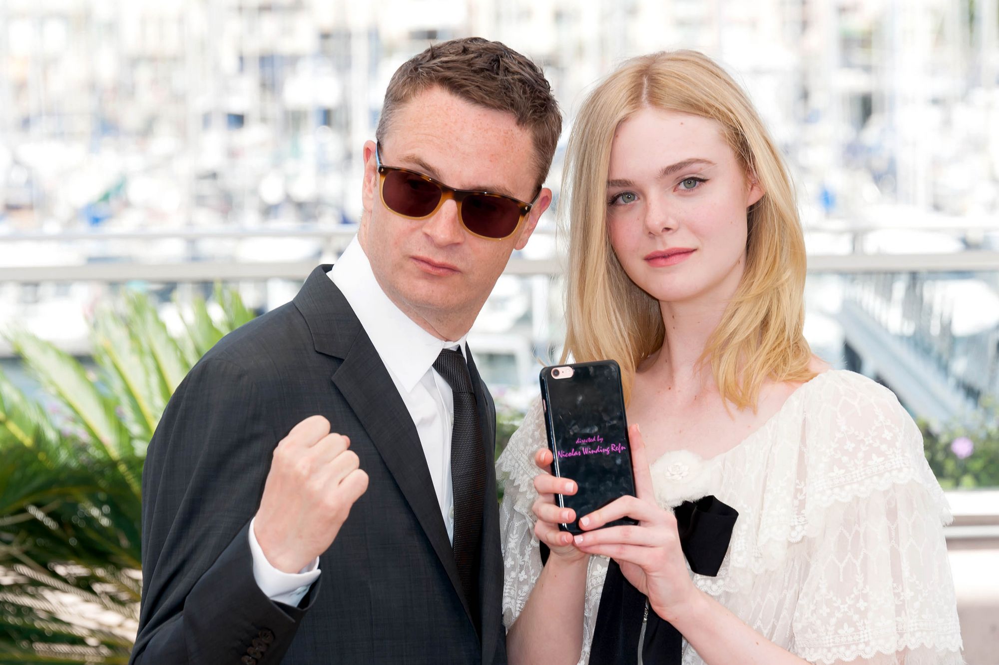 totally-elle-2016-neon-demon-cannes-photocall-504.jpg