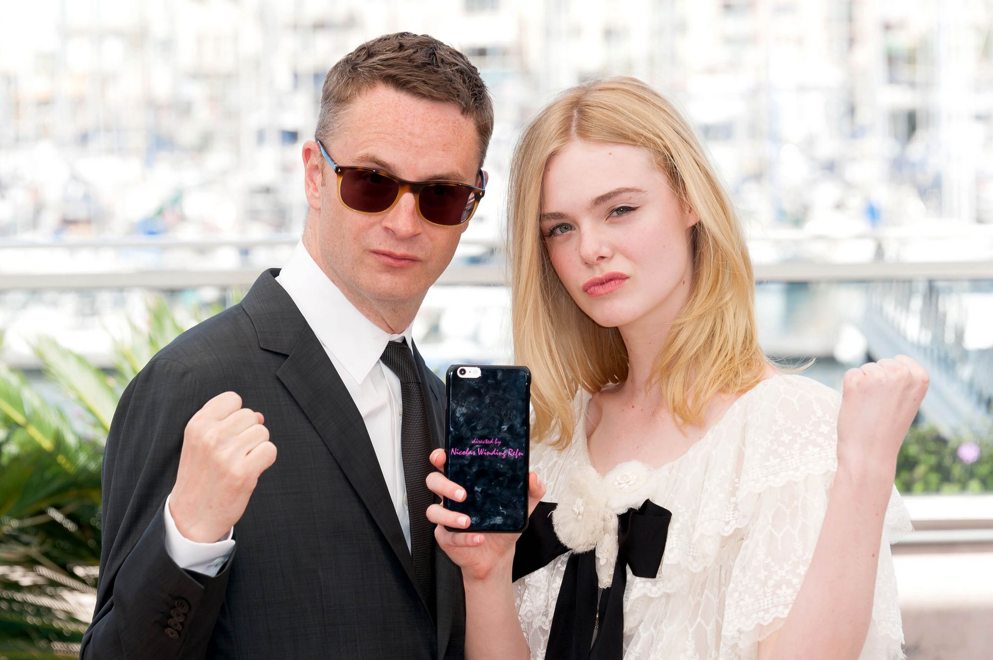 totally-elle-2016-neon-demon-cannes-photocall-506.jpg