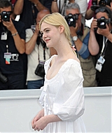 totallyelle-2017-05-23-thebeguiled-photocall-cannes-110.jpg