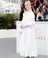 totallyelle-2017-05-23-thebeguiled-photocall-cannes-173.jpg