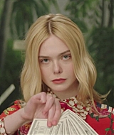 totallyelle-screencaptures-2017-09-vogue-fanning-029.jpg