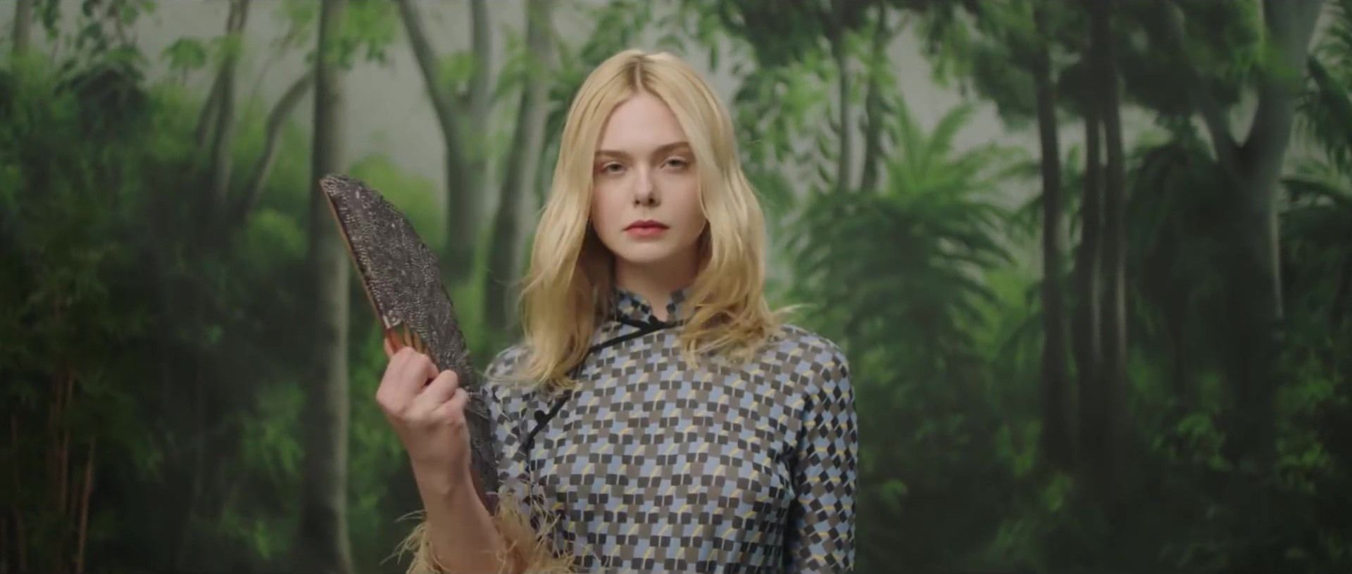 totallyelle-screencaptures-2017-09-vogue-fanning-040.jpg