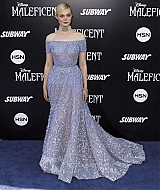 premieres_2014_maleficent_la_330.jpg