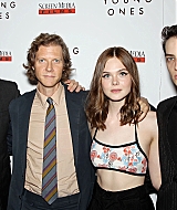 premieres_youngonesny015.JPG