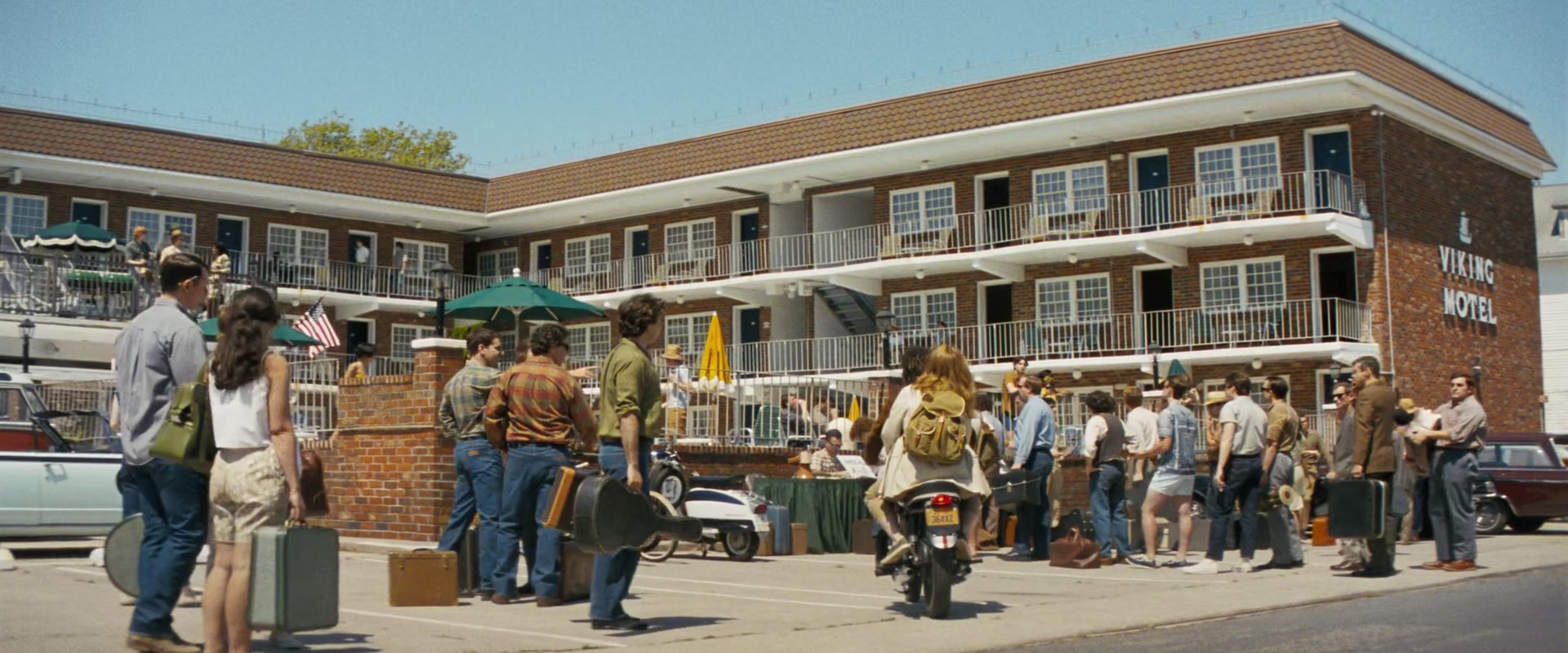 A_Complete_Unknown_2024_1080p_014409.jpg