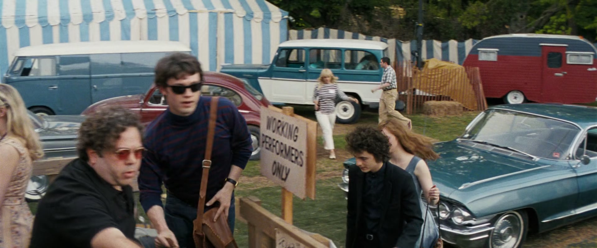 A_Complete_Unknown_2024_1080p_014617.jpg
