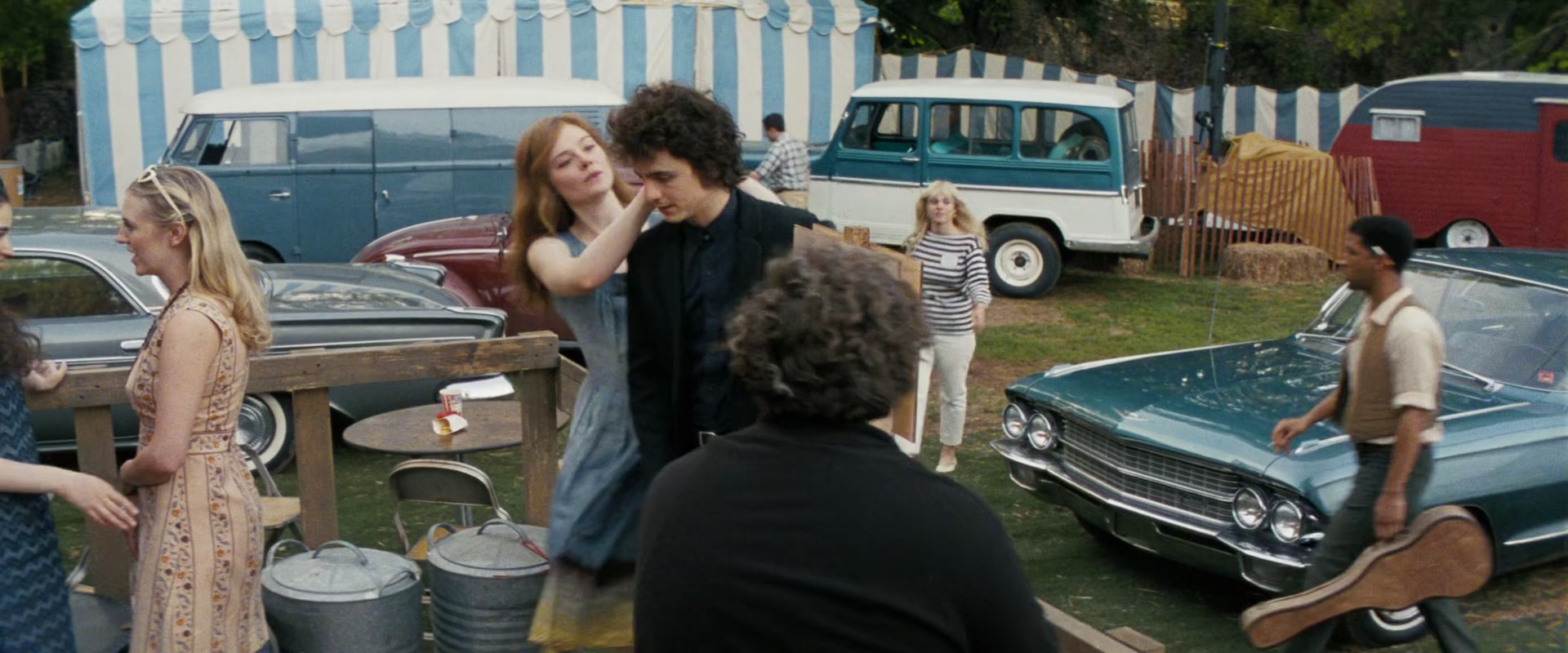 A_Complete_Unknown_2024_1080p_014622.jpg