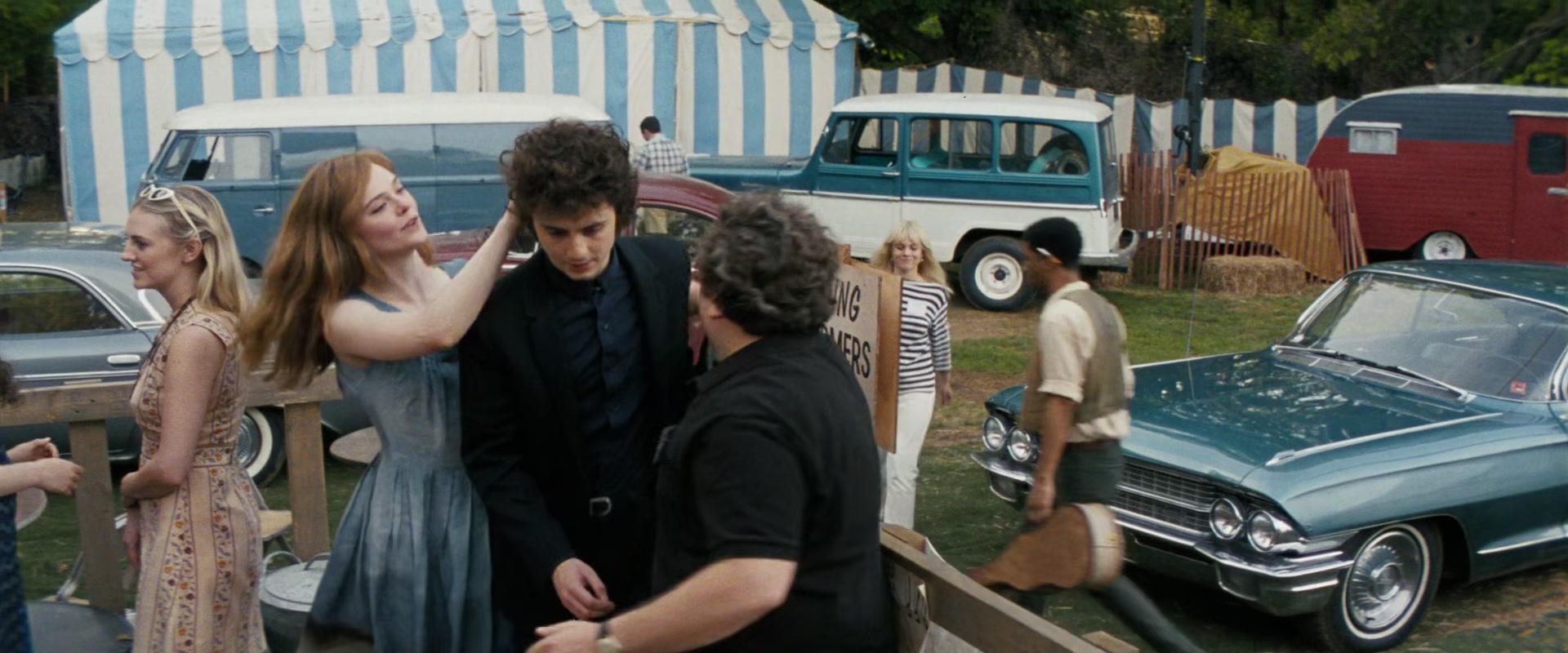 A_Complete_Unknown_2024_1080p_014624.jpg