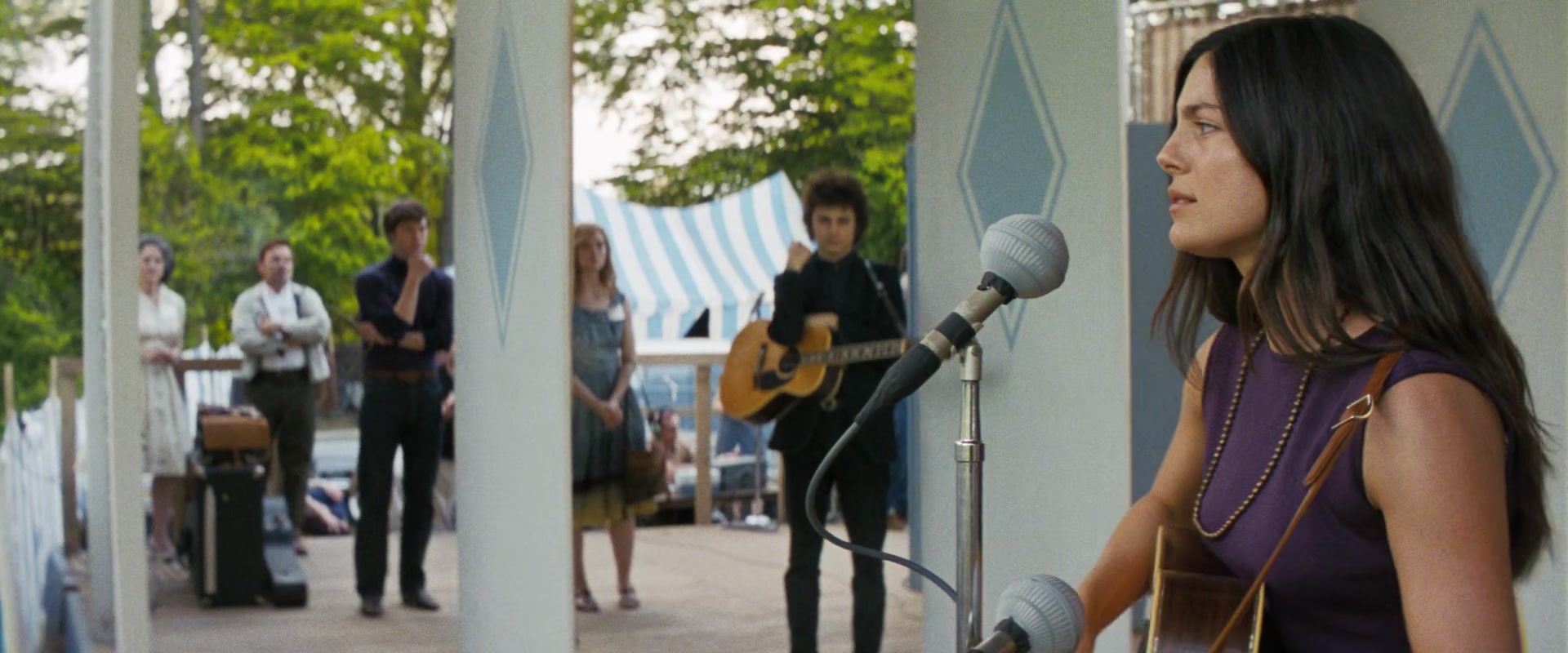 A_Complete_Unknown_2024_1080p_014712.jpg