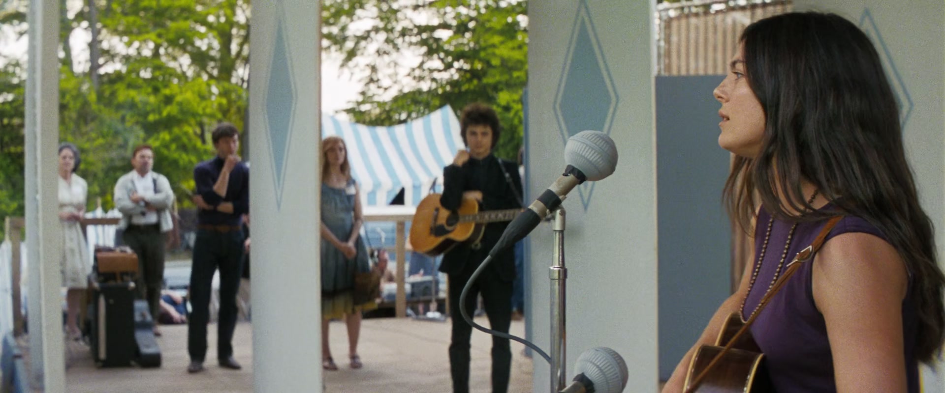A_Complete_Unknown_2024_1080p_014713.jpg