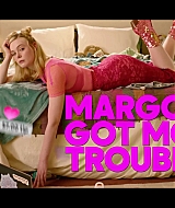 iheartelle_margomoneytrouble_trailer_000008.jpg